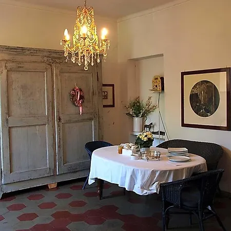 Monvicino 3* 奥维廖